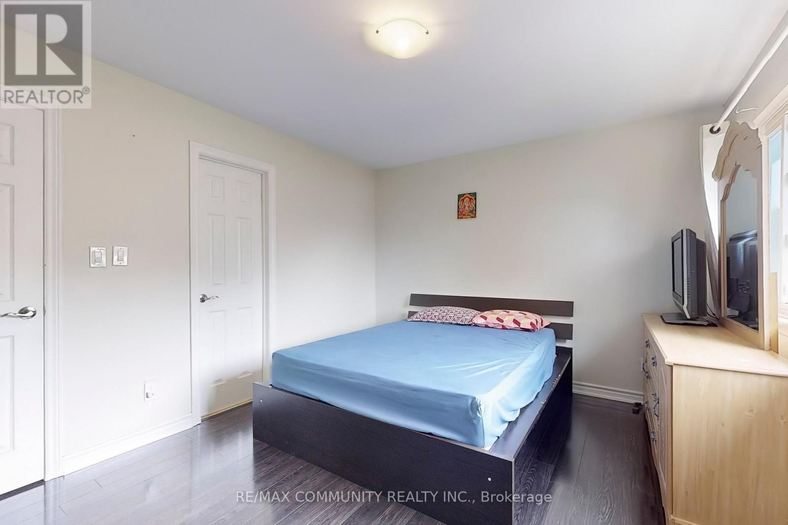 4 - 2451 Bridletowne Circle, Toronto, Ontario  M1W 2Y4 - Photo 18 - E12499578