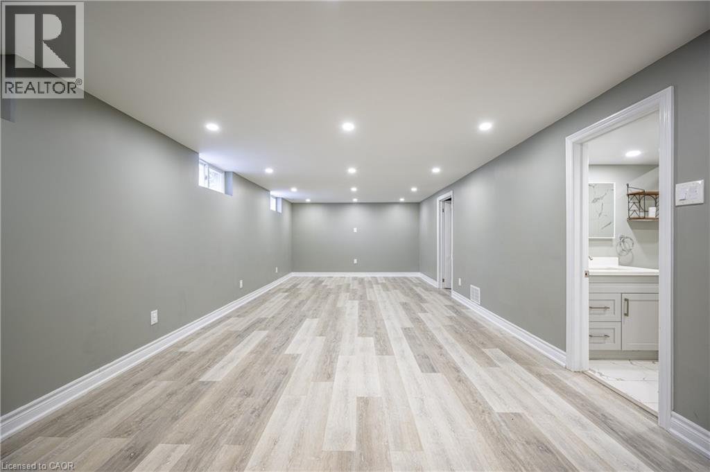 14 Schofield Drive, Kitchener, Ontario  N2K 1G6 - Photo 18 - 40792040