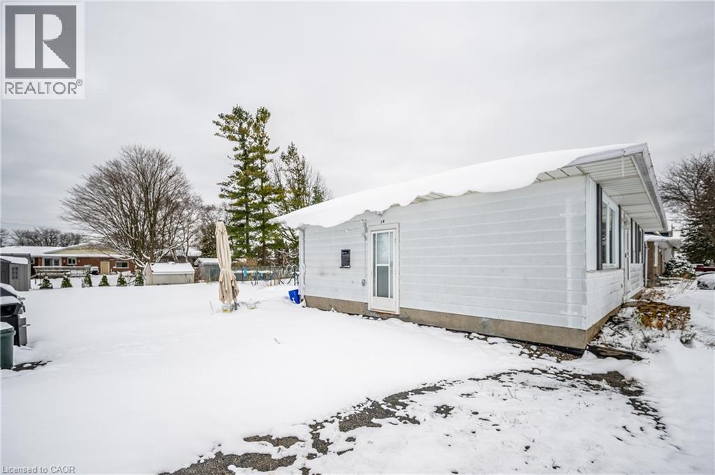 14 Schofield Drive, Kitchener, Ontario  N2K 1G6 - Photo 4 - 40792040