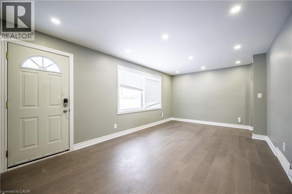 14 Schofield Drive, Kitchener, Ontario  N2K 1G6 - Photo 5 - 40792040