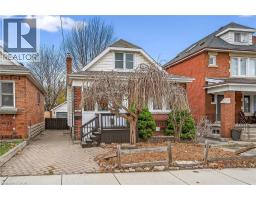 266 WEXFORD Avenue S, Hamilton, Ontario