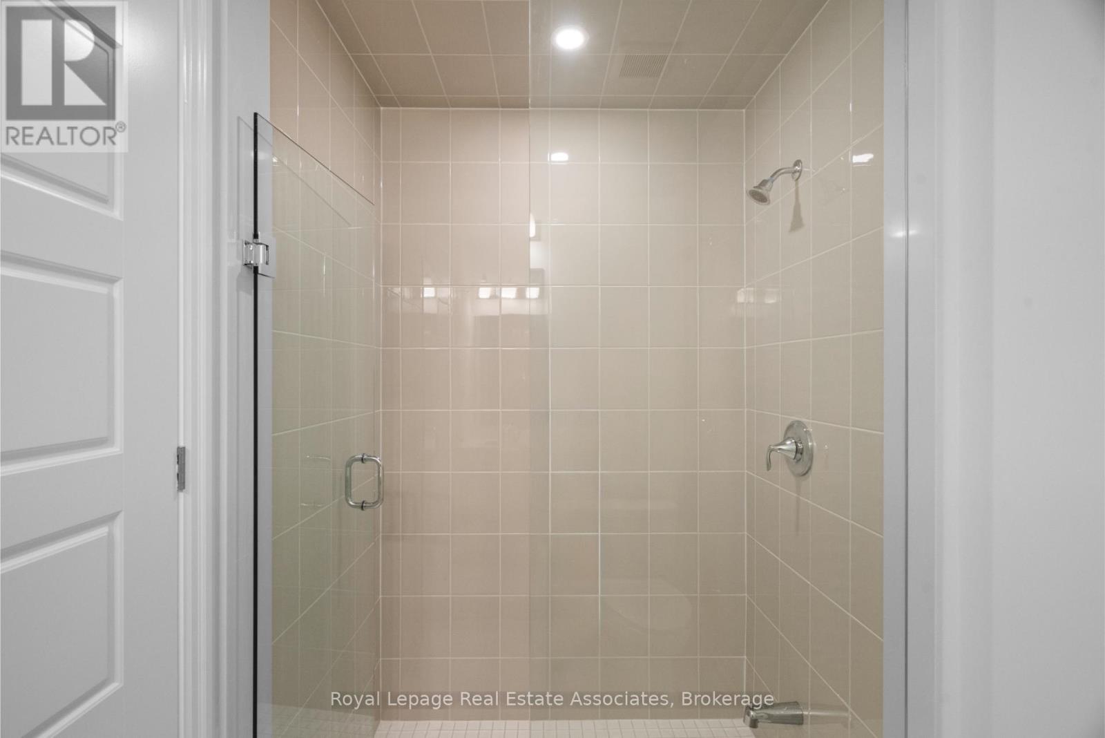 3142 Duggan Trail, Oakville, Ontario  L6H 7X1 - Photo 29 - W12362324