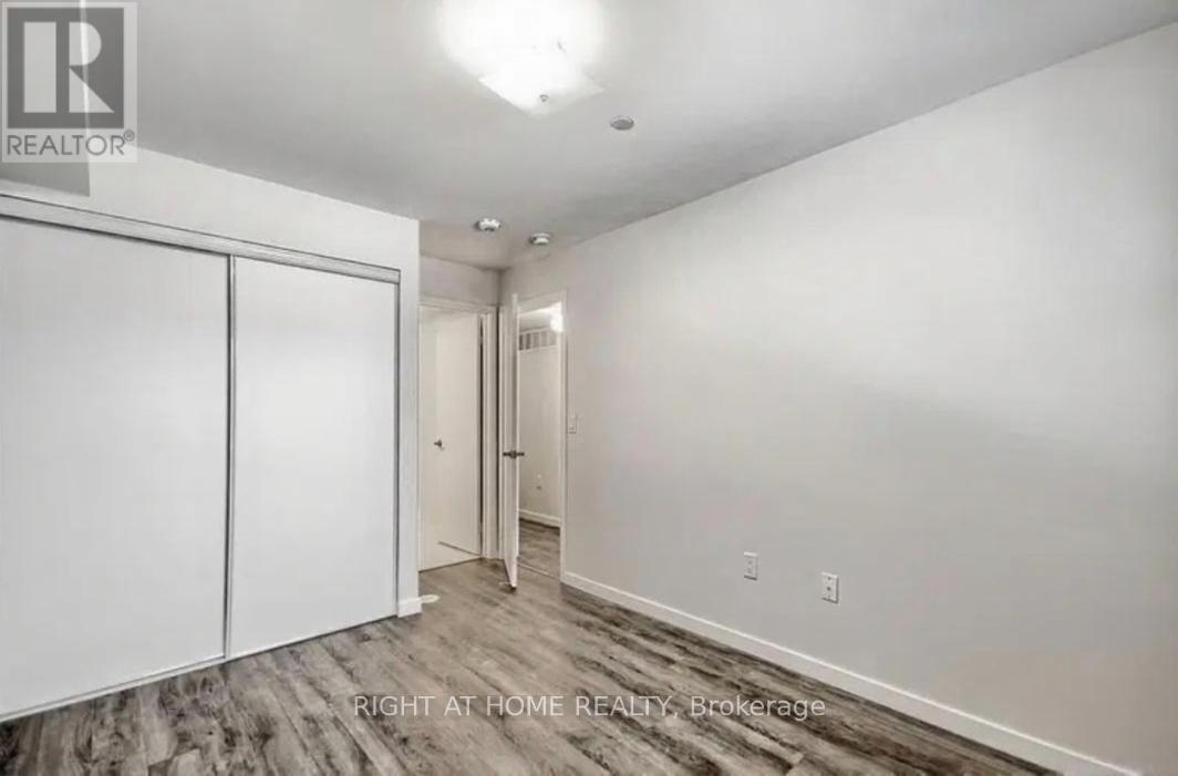 111 - 600 Alex Gardner Circle, Aurora, Ontario  L4G 3G5 - Photo 9 - N12596862