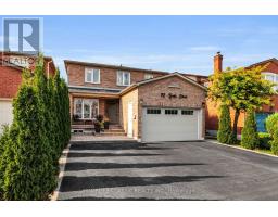 72 Gayla Street, Vaughan (Brownridge), Ca