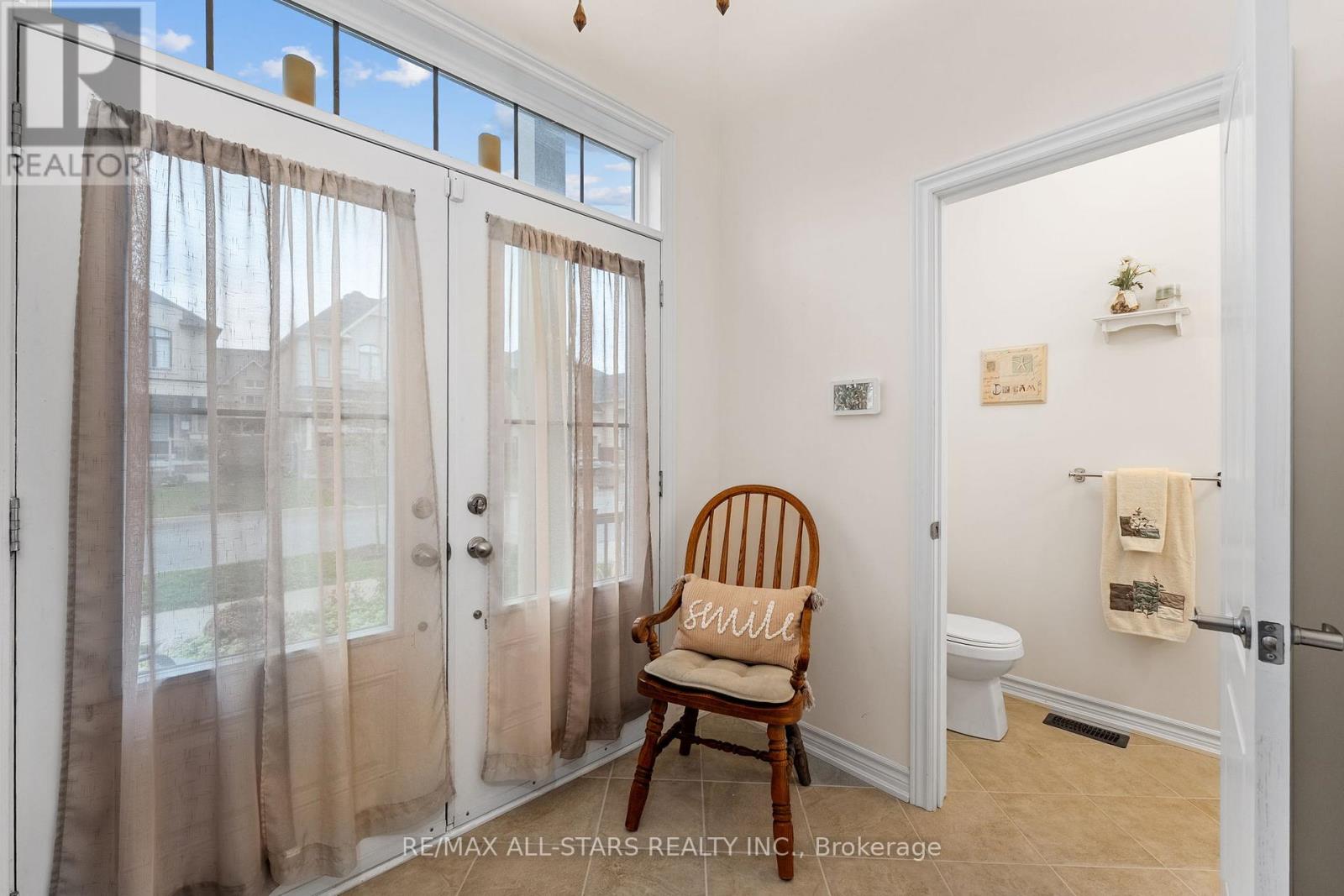 88 Connell Drive, Georgina, Ontario L4P 0K3 - Photo 21 - N12596990