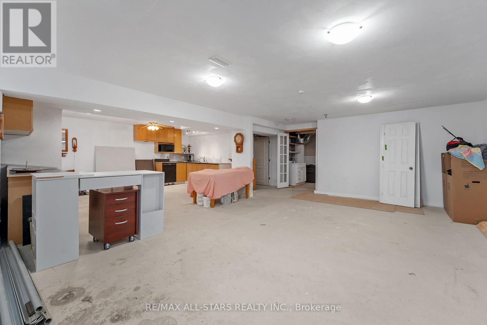 88 Connell Drive, Georgina, Ontario L4P 0K3 - Photo 32 - N12596990