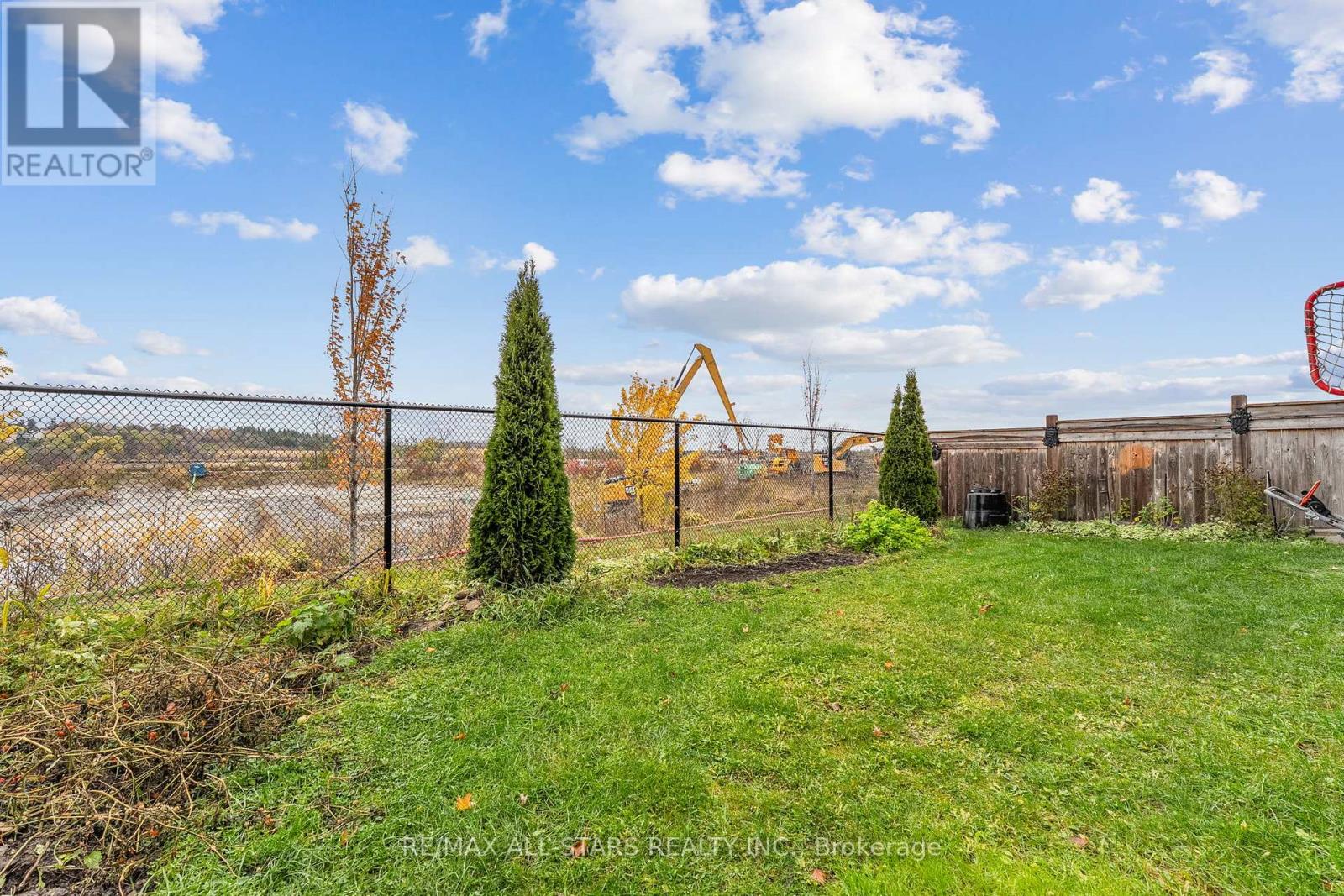 88 Connell Drive, Georgina, Ontario L4P 0K3 - Photo 43 - N12596990