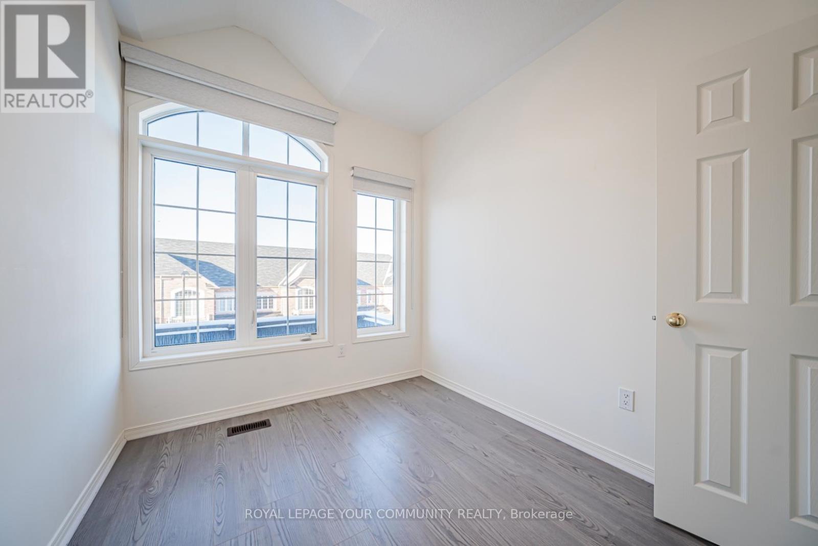 77 Ness Drive, Richmond Hill, Ontario  L4S 0K5 - Photo 16 - N12597080