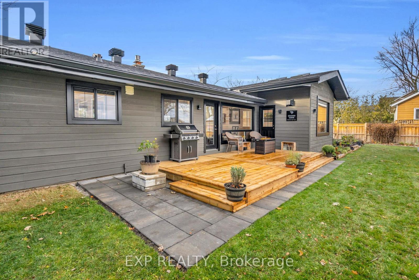 621 Duclos Point Road, Georgina, Ontario  L0E 1N0 - Photo 38 - N12597084