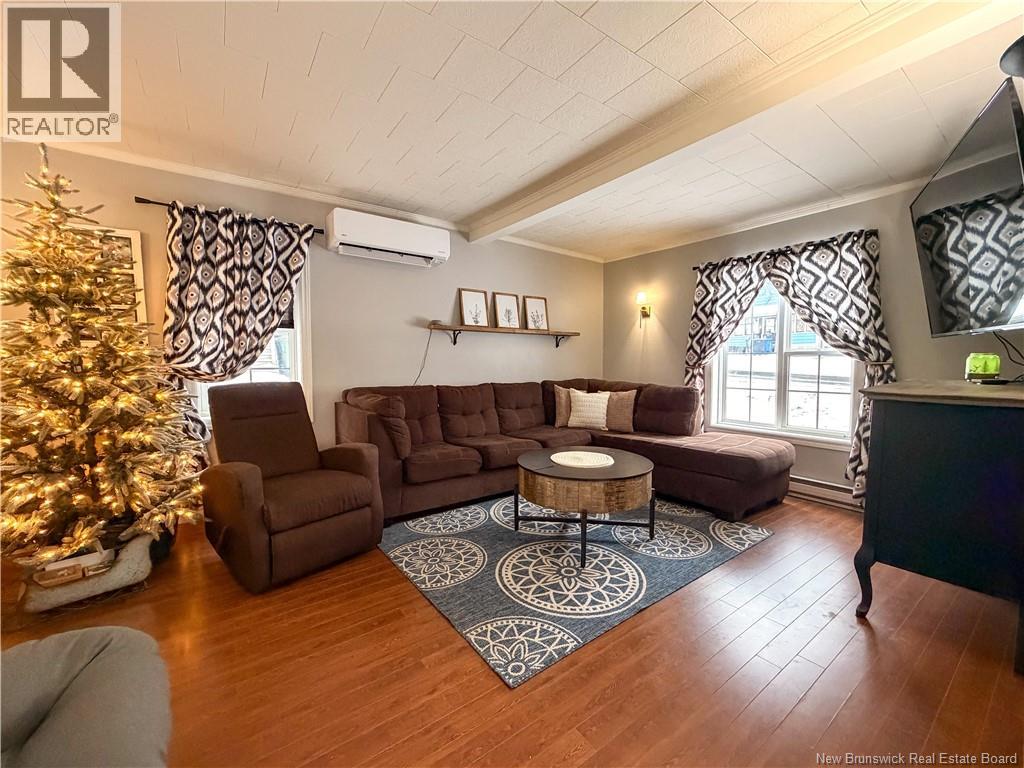 132 Lansdowne, Campbellton, New Brunswick  E3N 2M7 - Photo 21 - NB130896