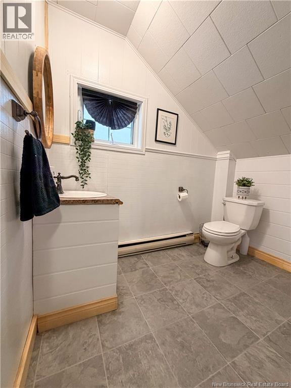 132 Lansdowne, Campbellton, New Brunswick  E3N 2M7 - Photo 31 - NB130896