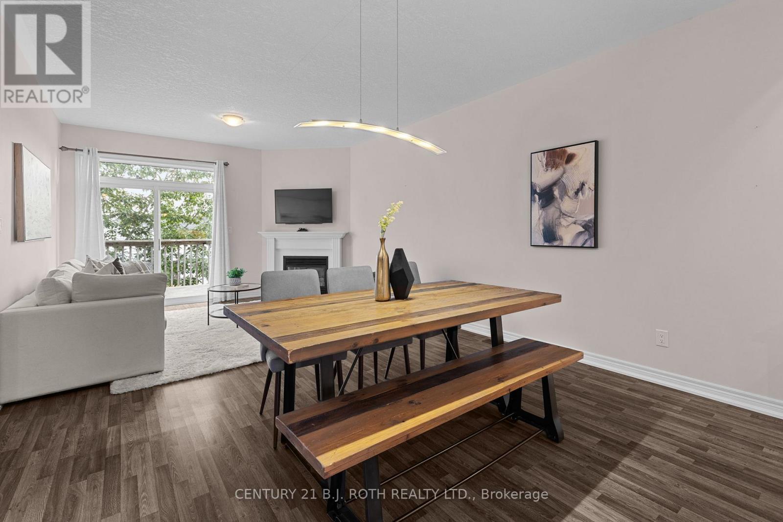 8 Canterbury Circle, Orillia, Ontario L3V 0C9 - Photo 7 - S12596972