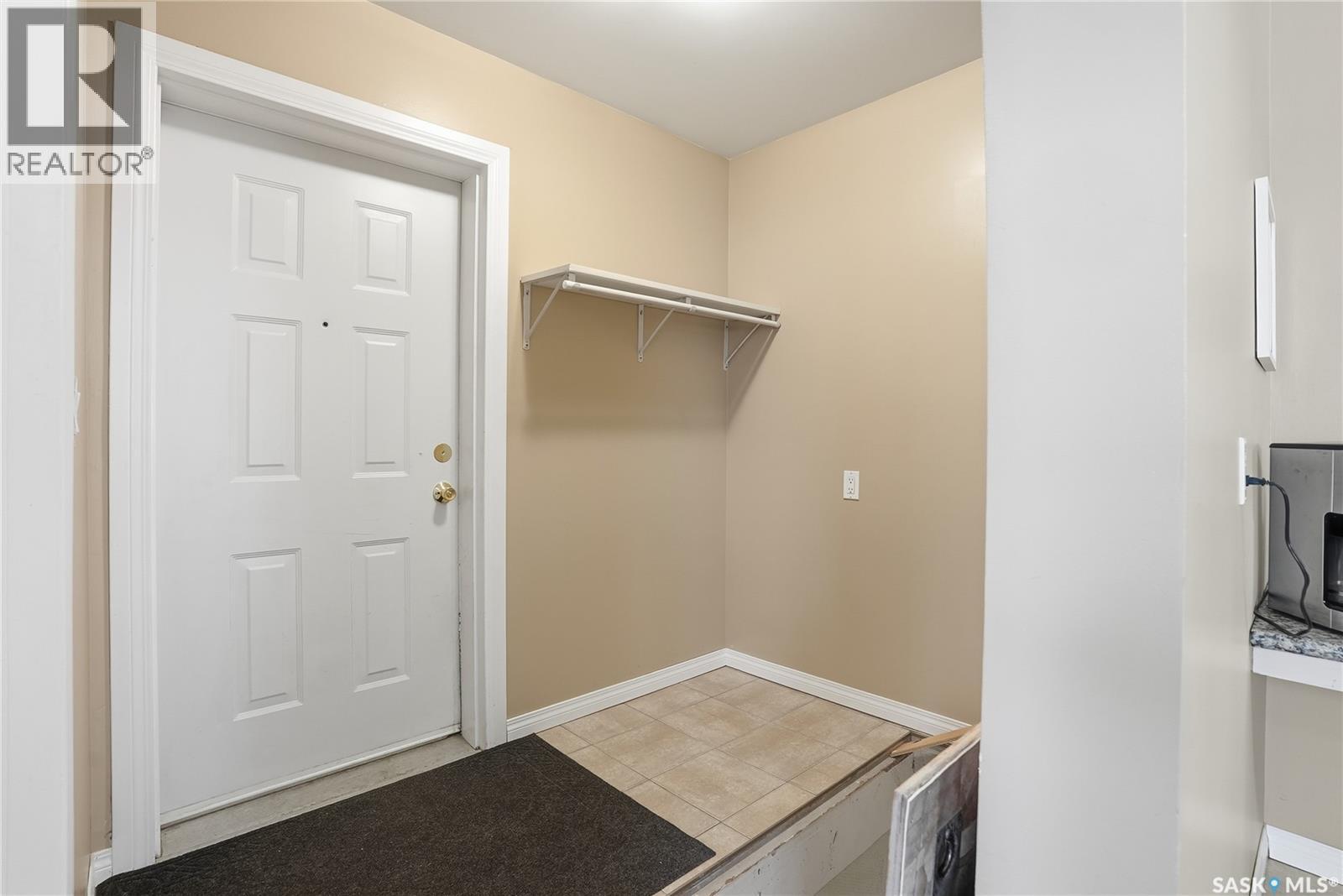 203 6th Avenue S, Warman, Saskatchewan  S0K 4S3 - Photo 18 - SK024991