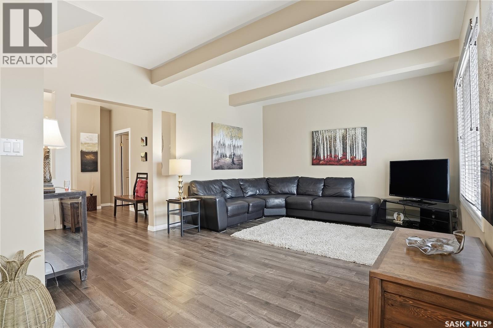 203 6th Avenue S, Warman, Saskatchewan  S0K 4S3 - Photo 3 - SK024991