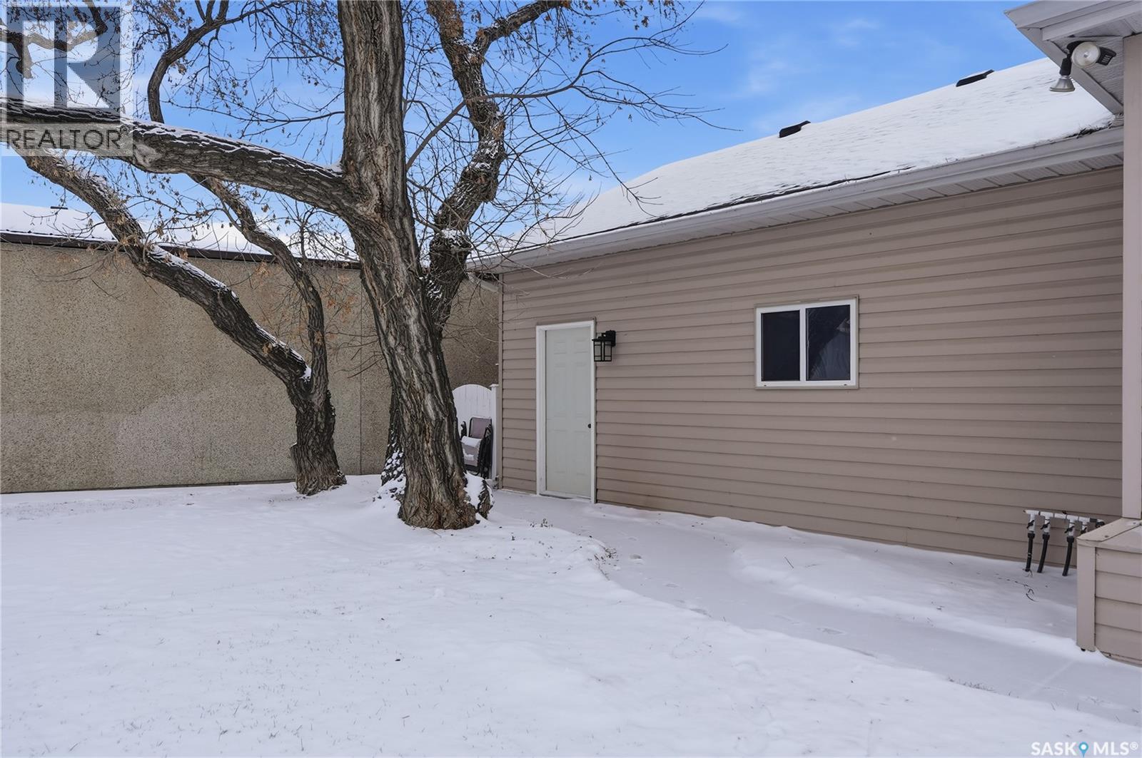 203 6th Avenue S, Warman, Saskatchewan  S0K 4S3 - Photo 41 - SK024991