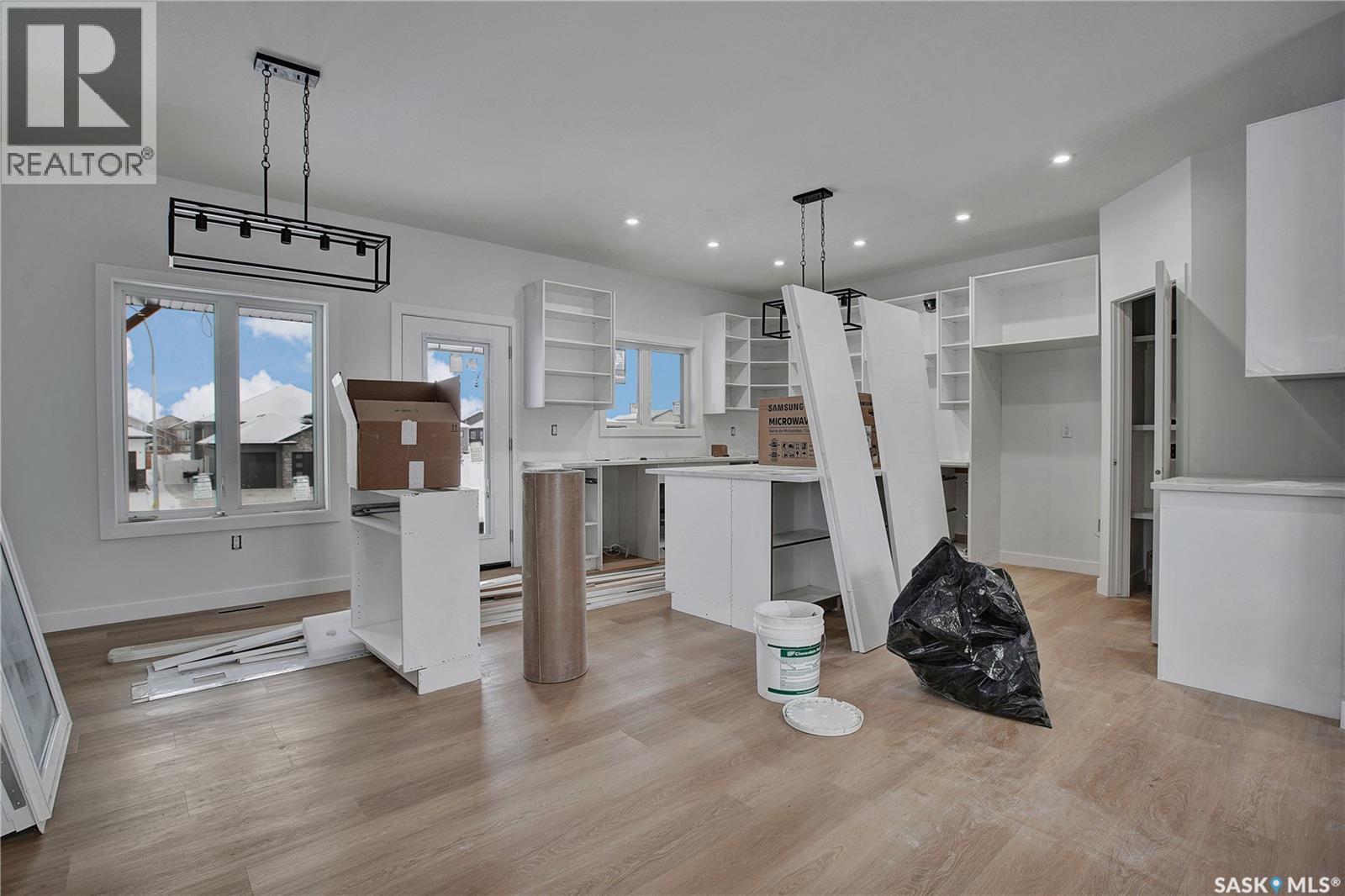 614 Casper Cove, Warman, Saskatchewan  S0K 4S4 - Photo 10 - SK024915