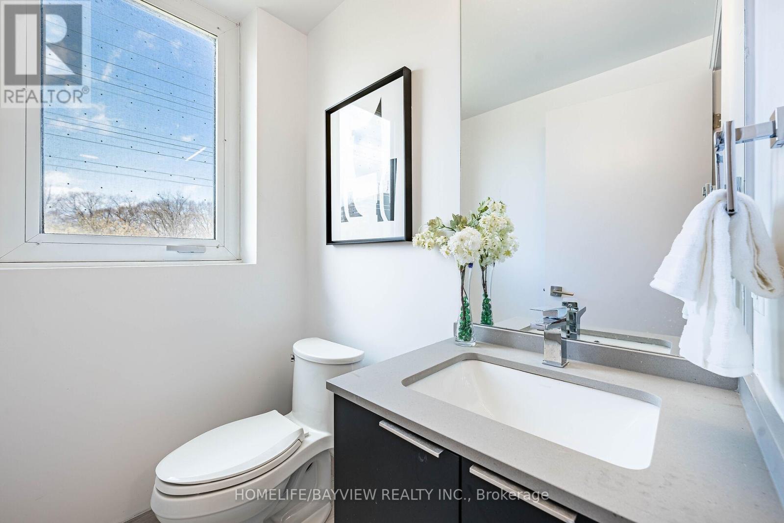 24 - 10 Brin Drive, Toronto, Ontario  M8X 0B3 - Photo 19 - W12596868