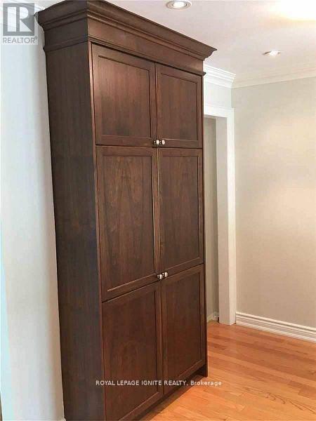 2 - 3265 South Millway, Mississauga, Ontario  L5L 2R3 - Photo 5 - W12596892