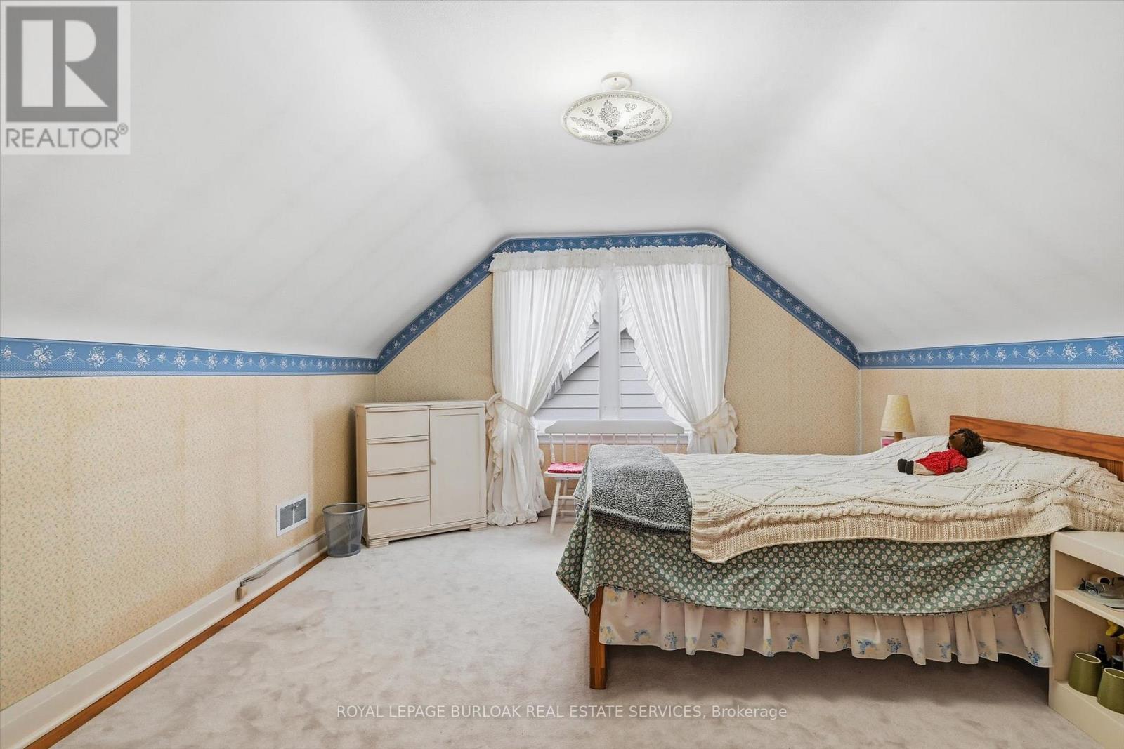 291 Merle Avenue, Burlington, Ontario  L7T 2T8 - Photo 30 - W12596898