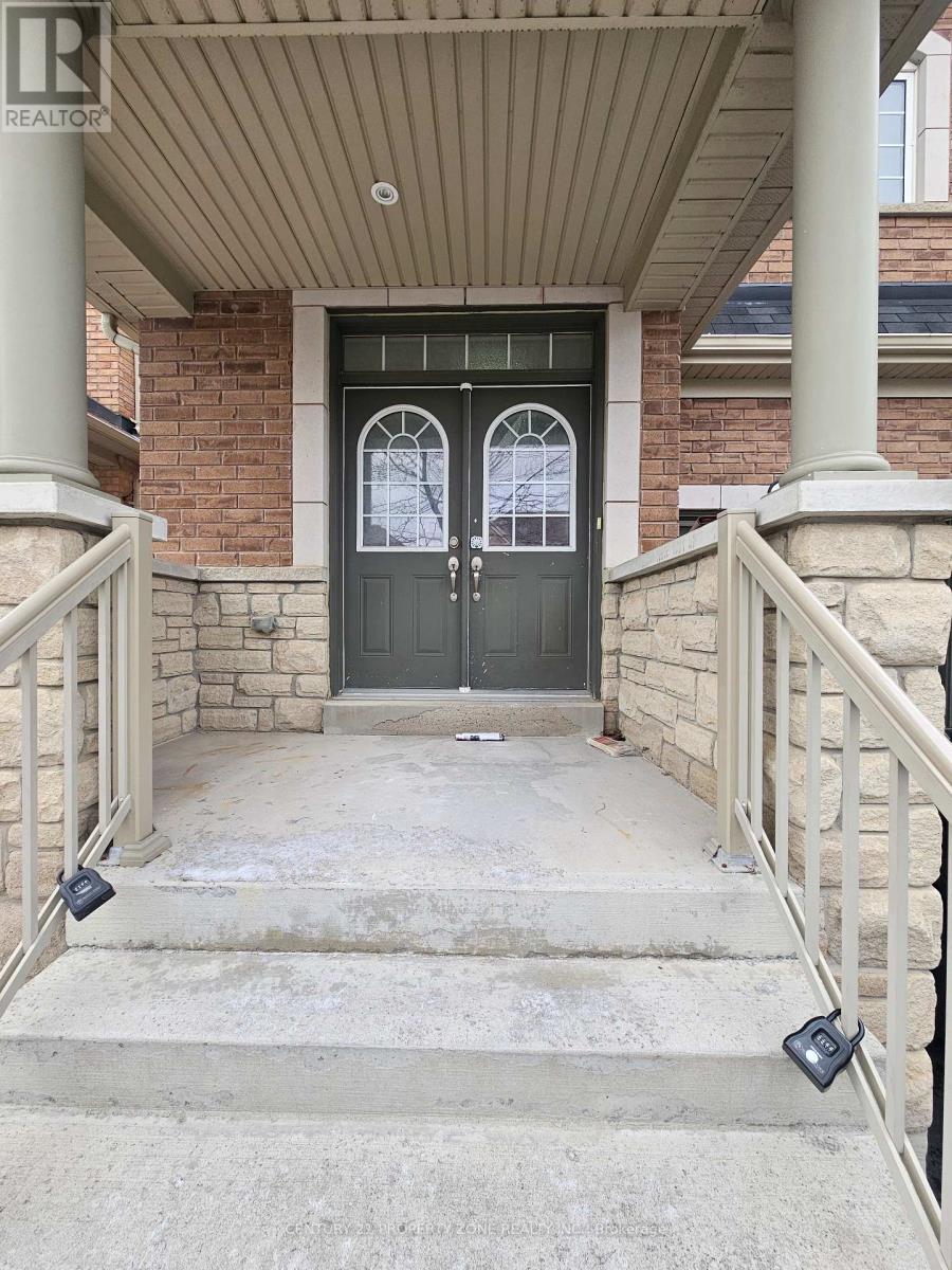 UPPER UNIT - 42 LOFTSMOOR DRIVE, Brampton, Ontario