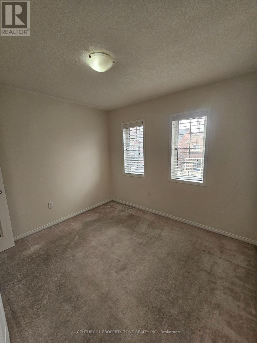 Upper Unit - 42 Loftsmoor Drive, Brampton, Ontario  L6R 3R7 - Photo 14 - W12596904