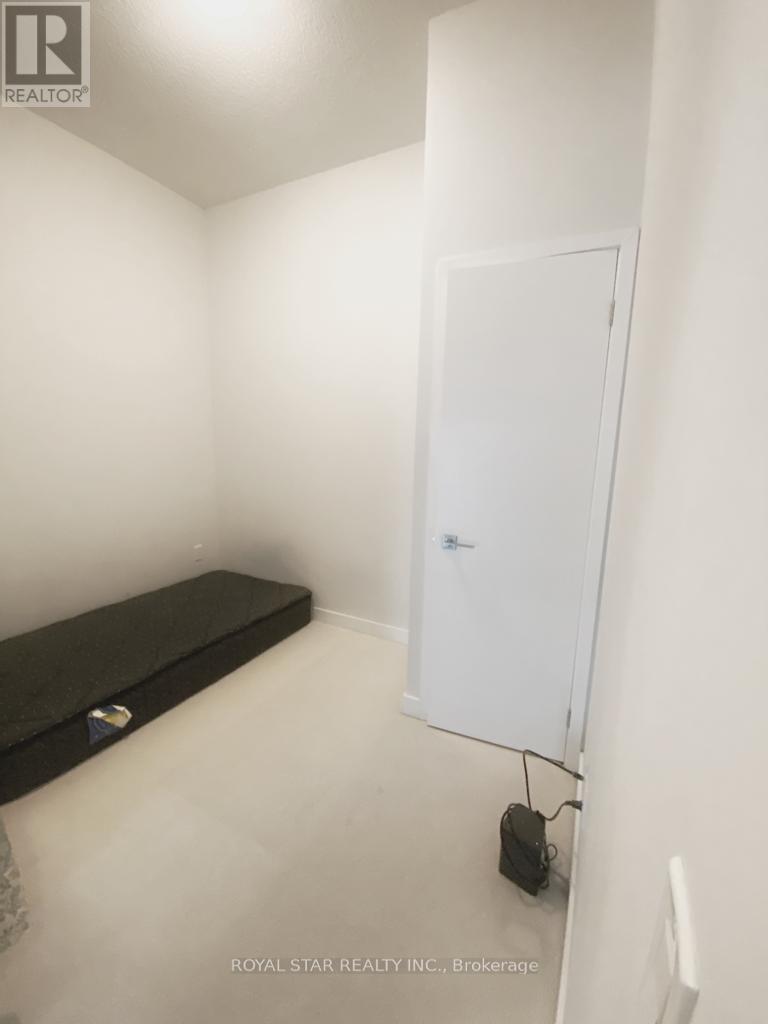 621 - 4055 Parkside Village Drive, Mississauga, Ontario  L5B 0K8 - Photo 6 - W12596938