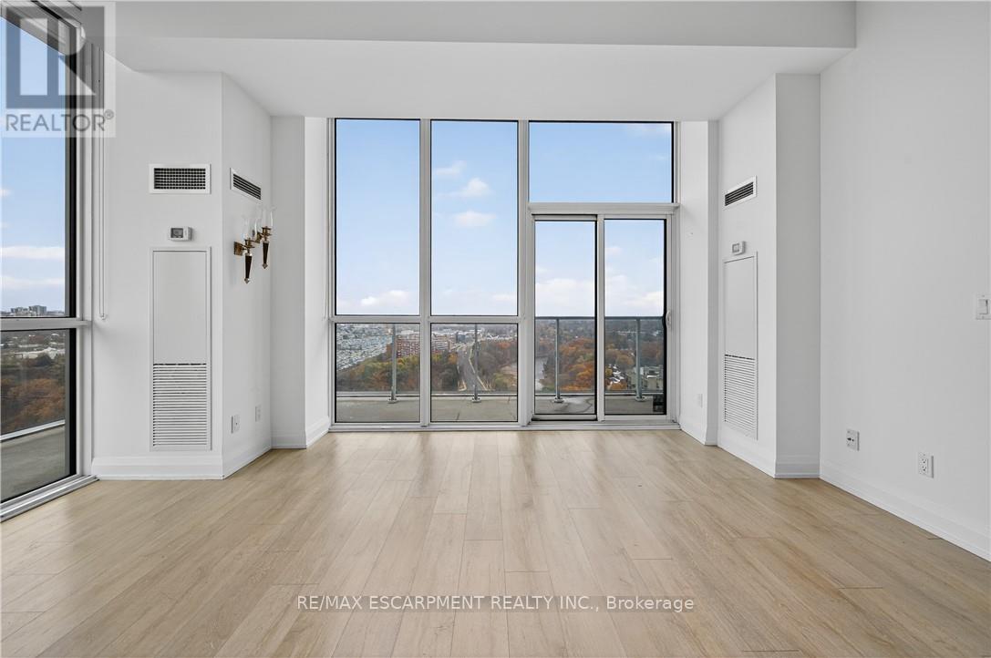 Ph03 - 65 Speers Road, Oakville, Ontario  L6K 0J1 - Photo 16 - W12596946