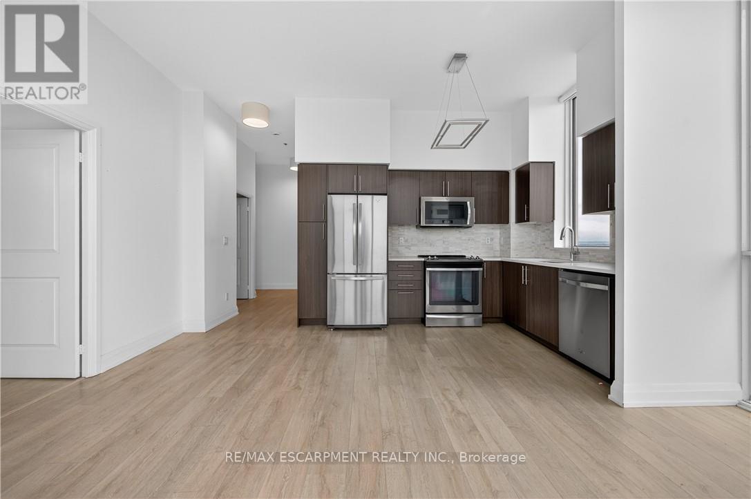 Ph03 - 65 Speers Road, Oakville, Ontario  L6K 0J1 - Photo 9 - W12596946