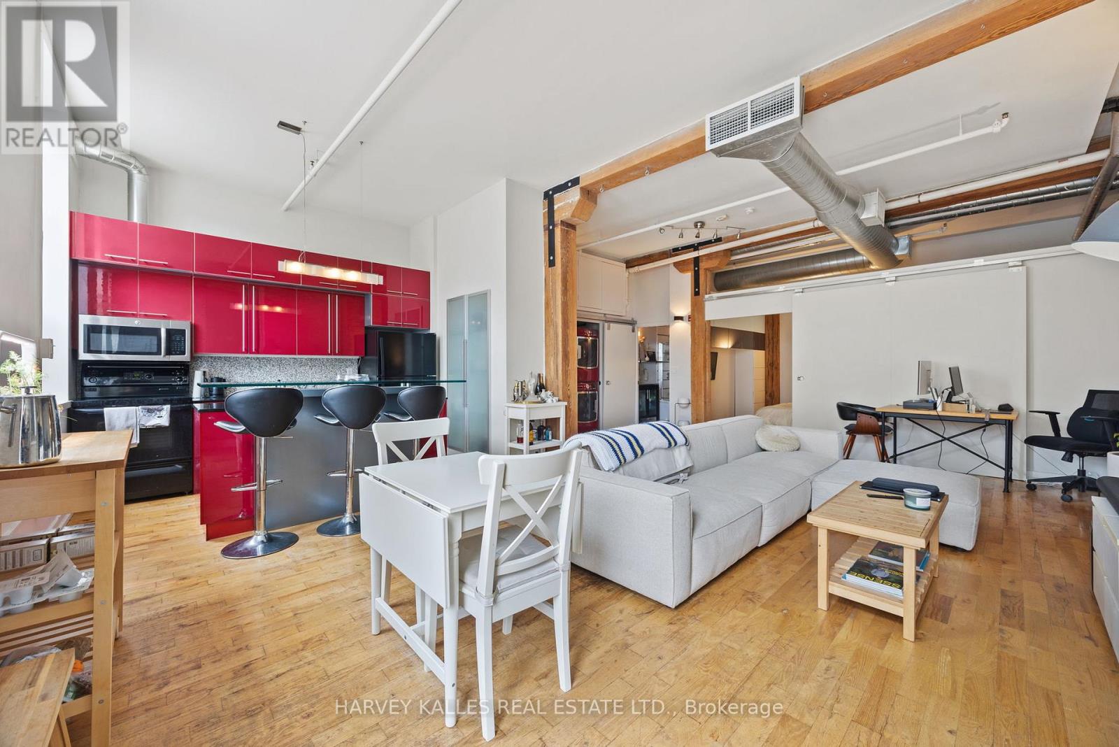 102 - 27 BROCK AVENUE, Toronto, Ontario