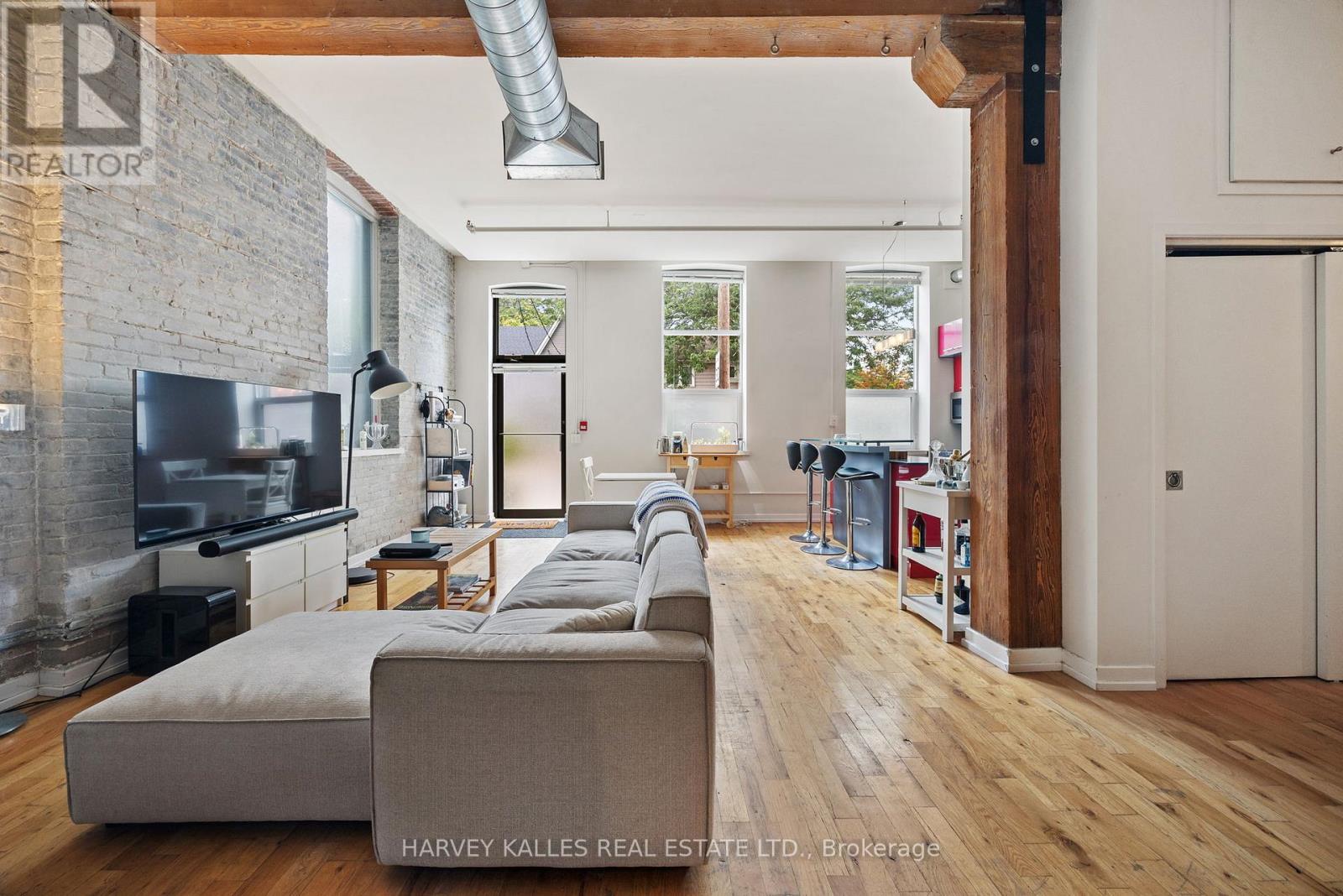 102 - 27 Brock Avenue, Toronto, Ontario  M6K 2K9 - Photo 18 - W12596960