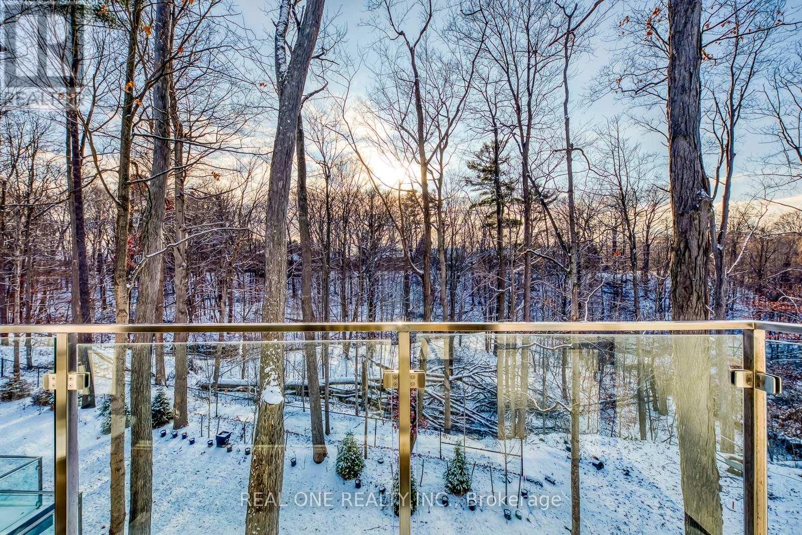 2620 Mississauga Road, Mississauga (Sheridan), Ontario  L5H 2L5 - Photo 21 - W12596978