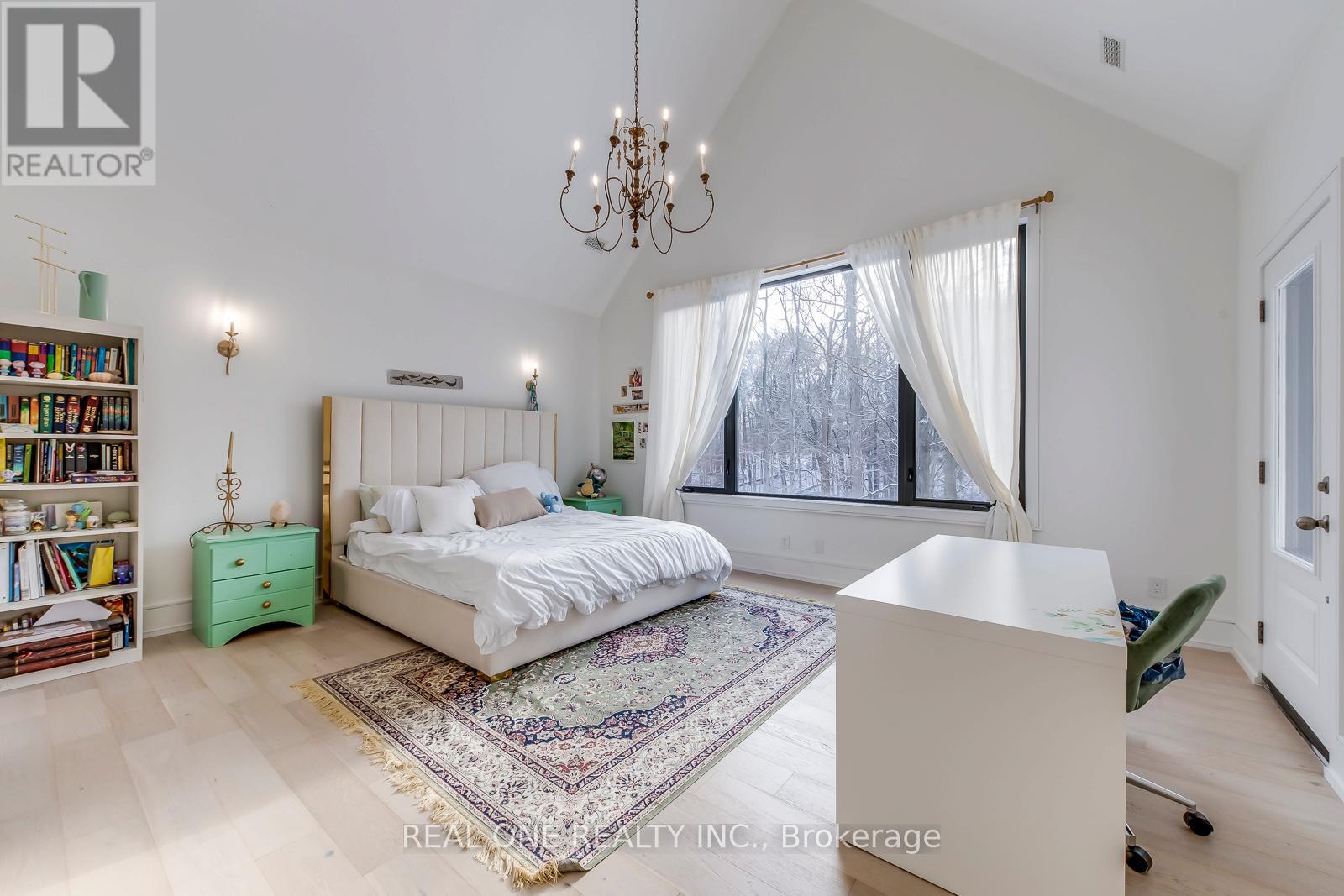 2620 Mississauga Road, Mississauga (Sheridan), Ontario  L5H 2L5 - Photo 24 - W12596978