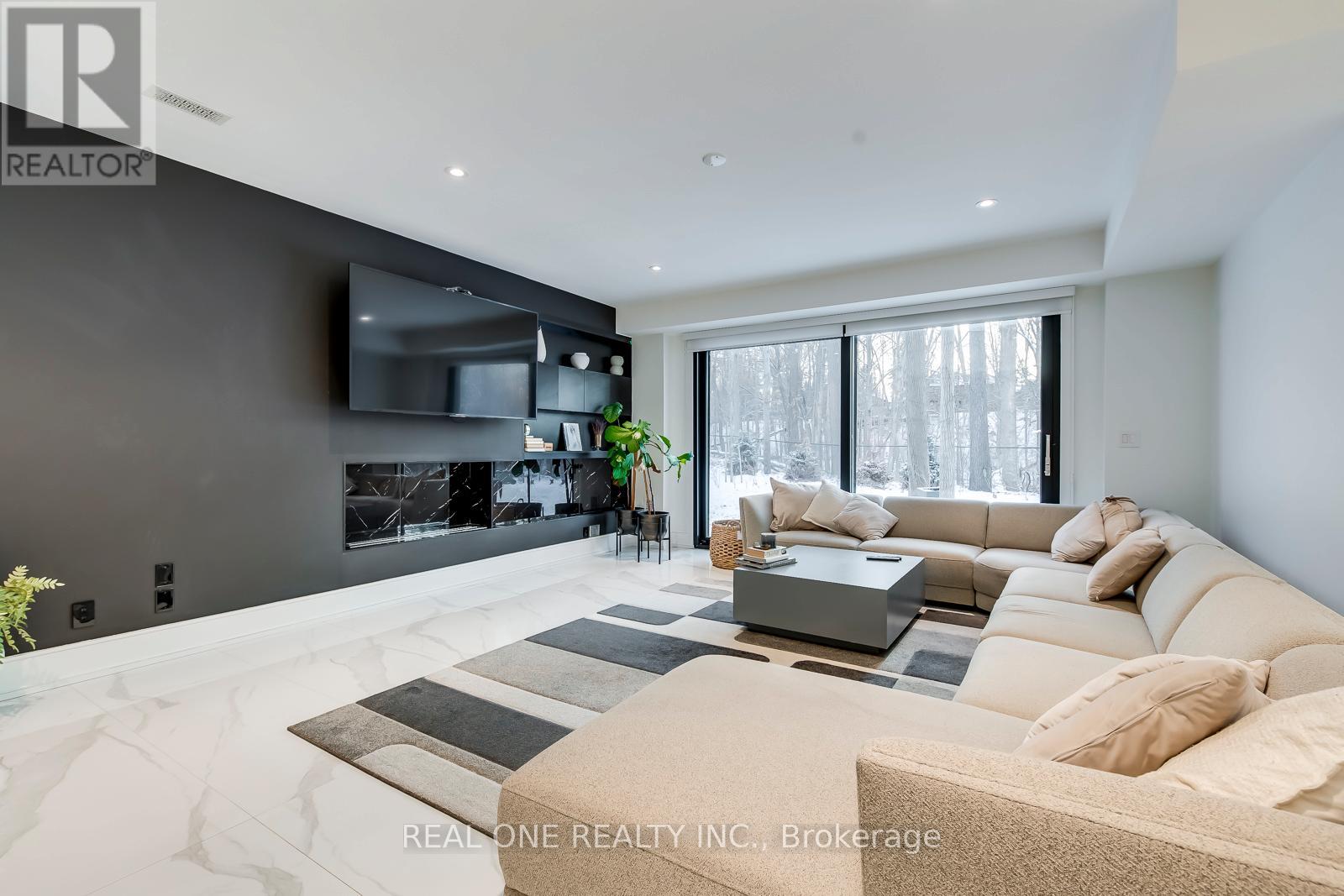 2620 Mississauga Road, Mississauga (Sheridan), Ontario  L5H 2L5 - Photo 34 - W12596978