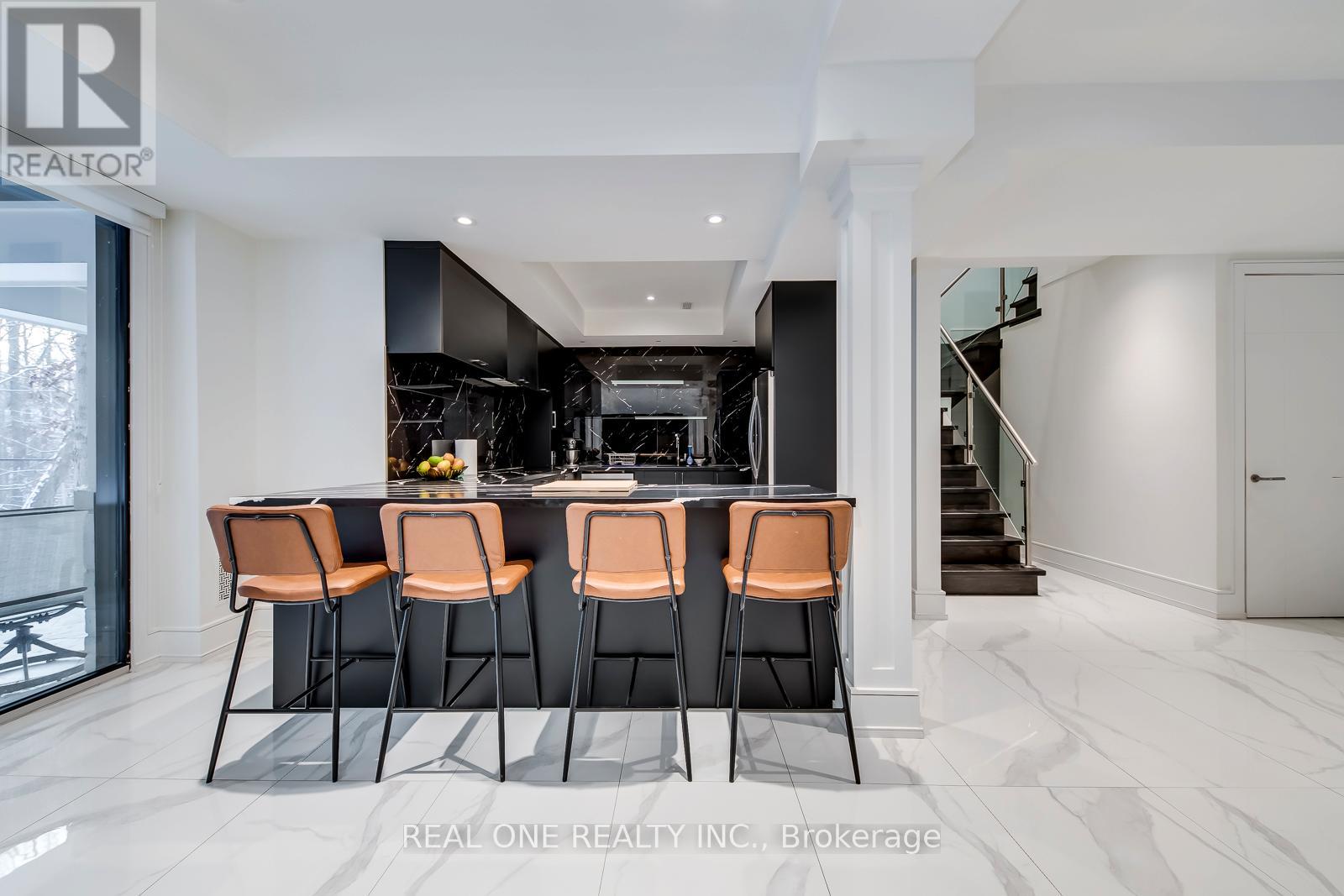 2620 Mississauga Road, Mississauga (Sheridan), Ontario  L5H 2L5 - Photo 38 - W12596978