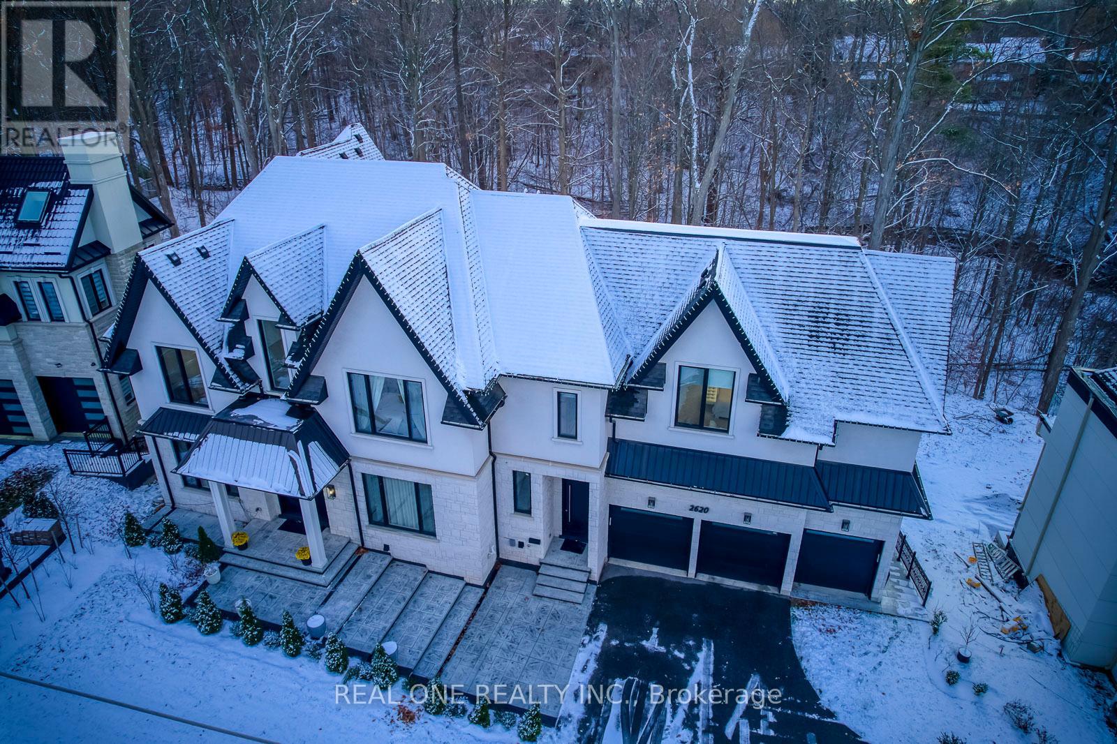 2620 Mississauga Road, Mississauga (Sheridan), Ontario  L5H 2L5 - Photo 45 - W12596978