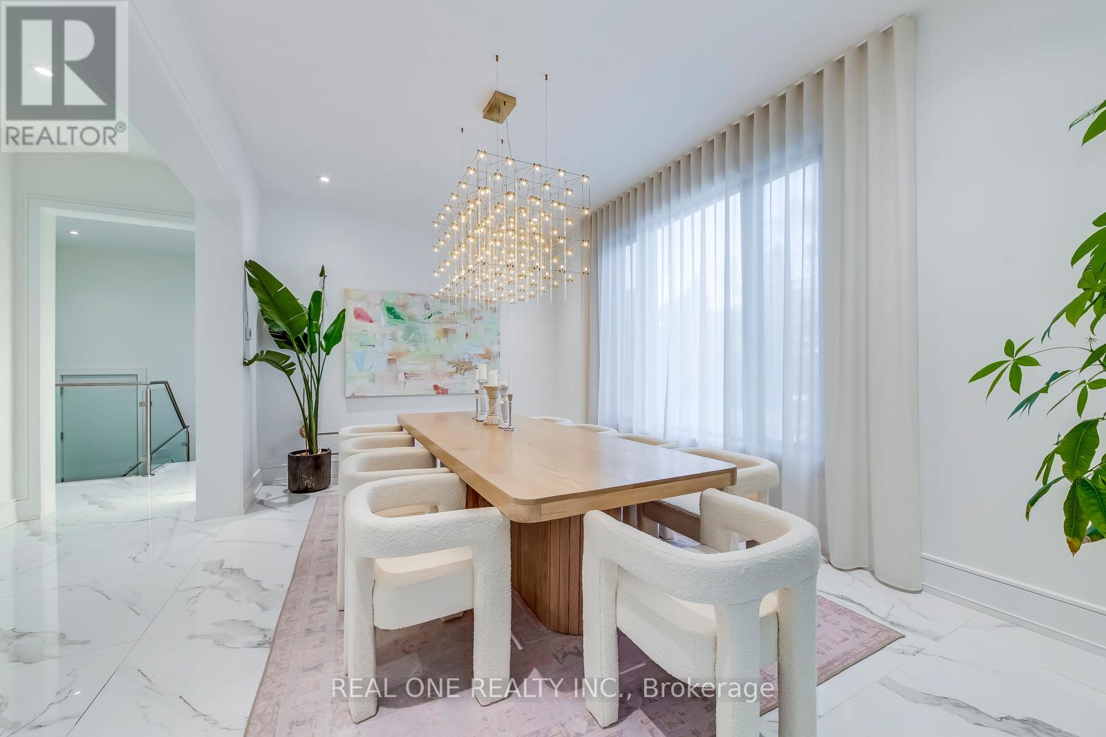 2620 Mississauga Road, Mississauga (Sheridan), Ontario  L5H 2L5 - Photo 6 - W12596978