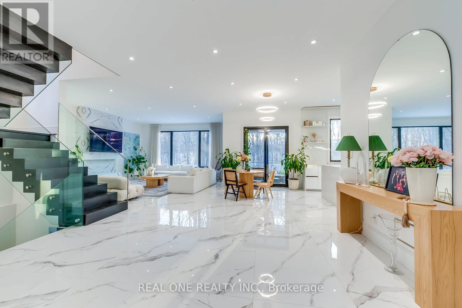 2620 Mississauga Road, Mississauga (Sheridan), Ontario  L5H 2L5 - Photo 7 - W12596978