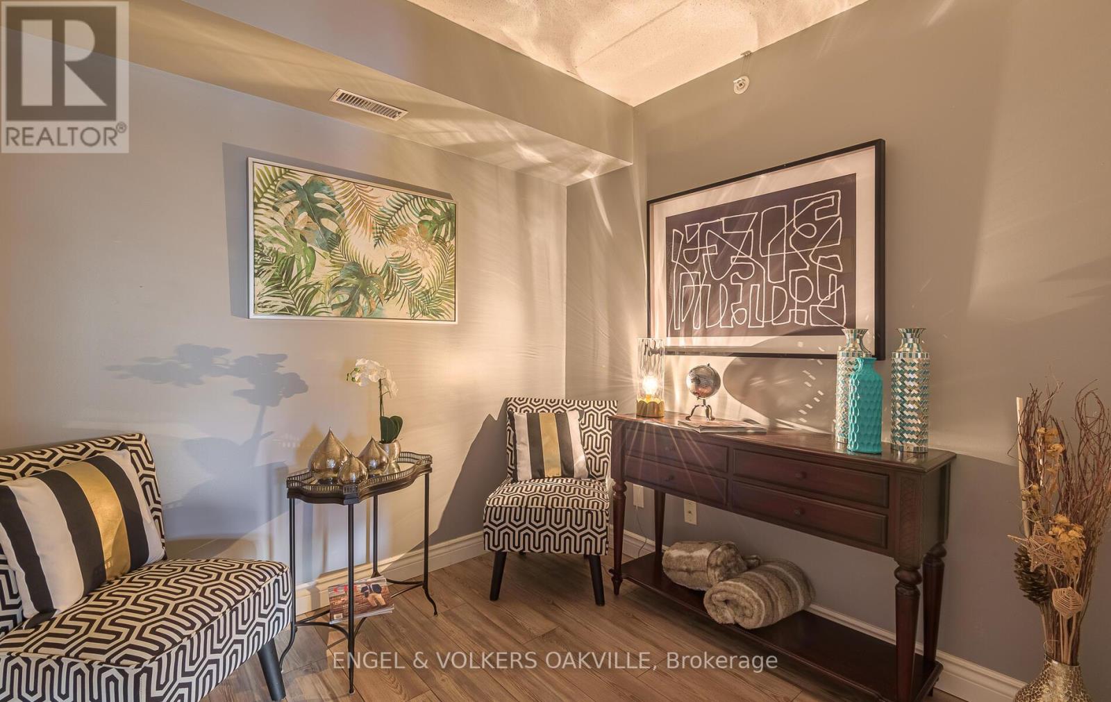 308 - 1810 Walkers Line, Burlington, Ontario  L7M 4V3 - Photo 11 - W12597050