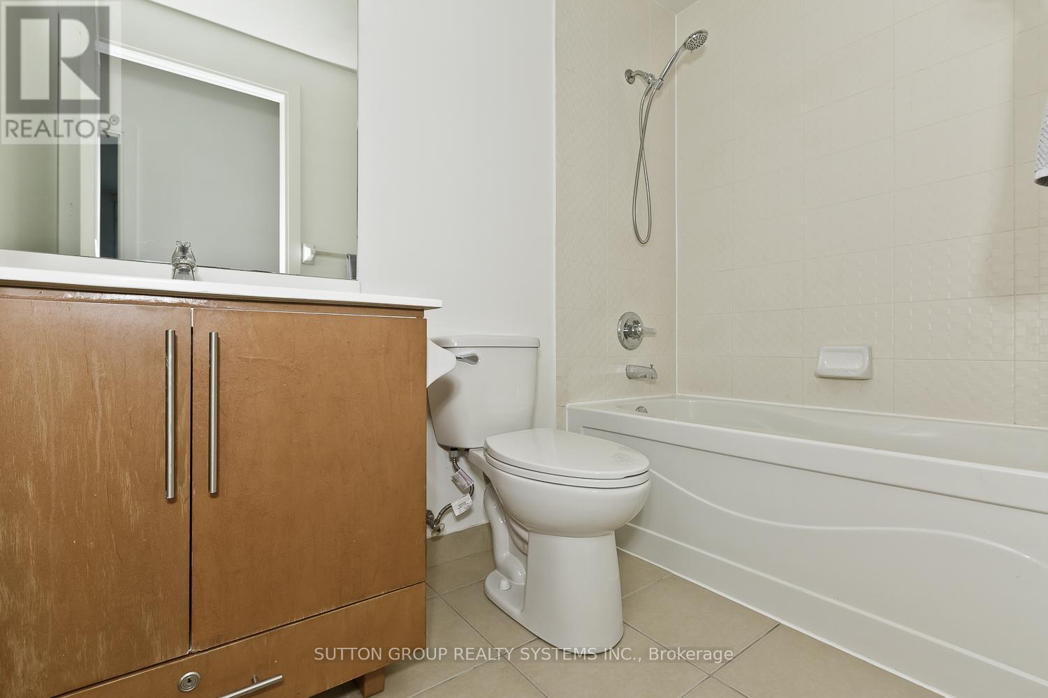 1605 - 330 Burnhamthorpe Road W, Mississauga, Ontario  L5B 3Y5 - Photo 18 - W12597054