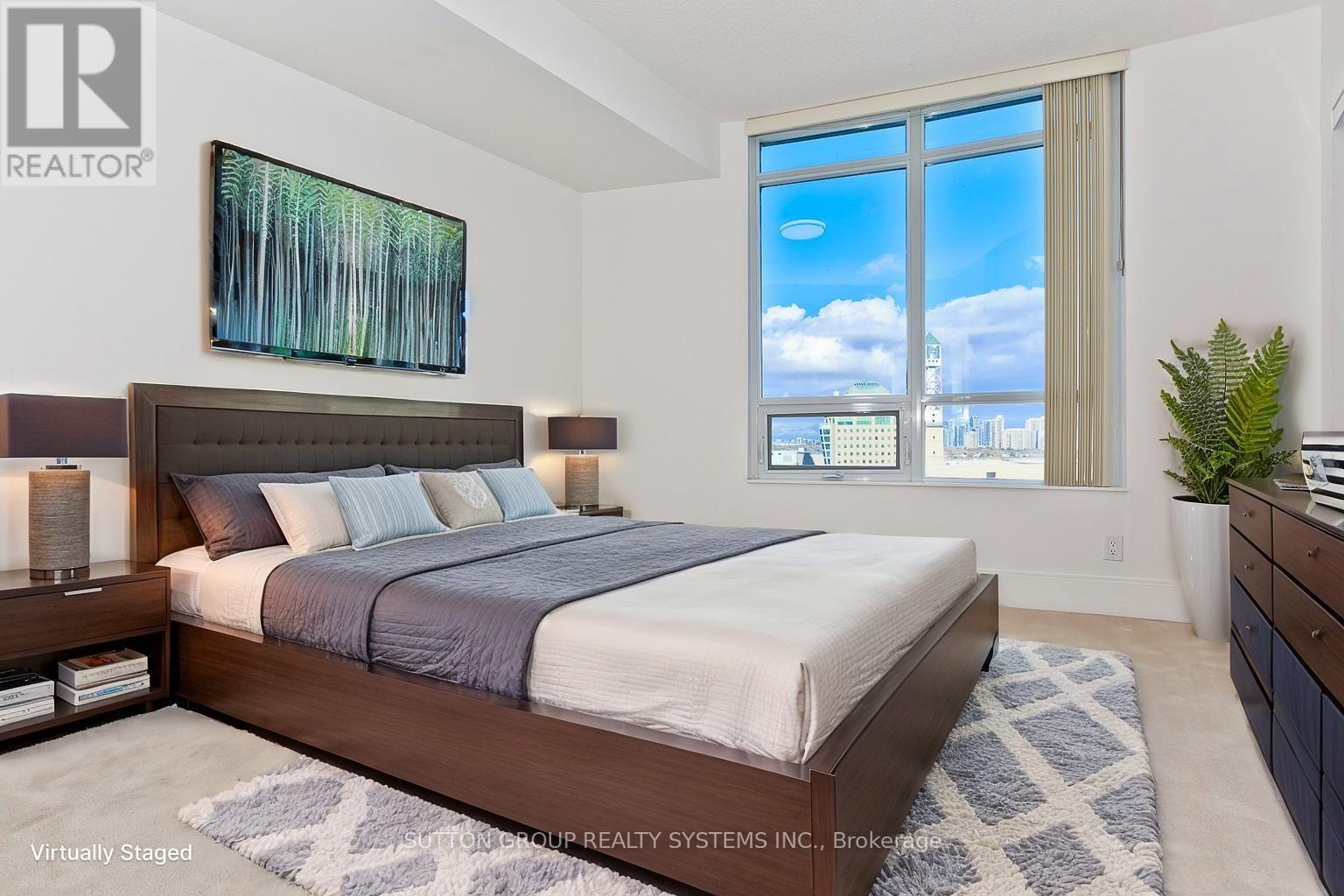 1605 - 330 Burnhamthorpe Road W, Mississauga, Ontario  L5B 3Y5 - Photo 8 - W12597054