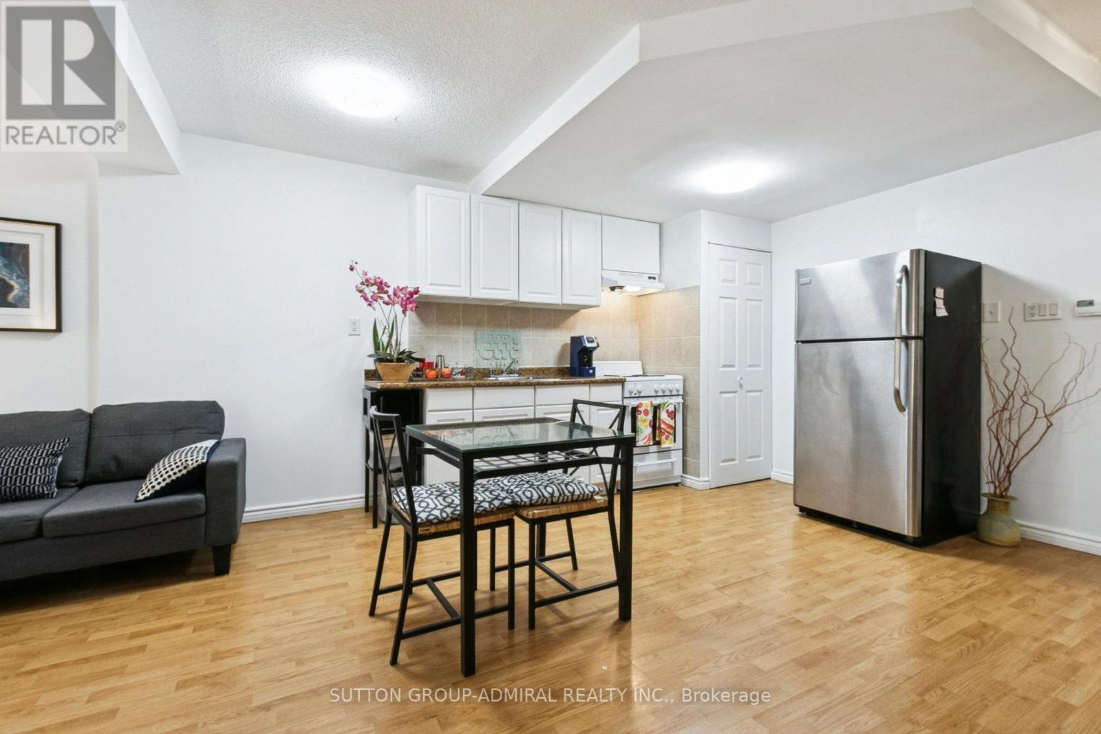 305 - 88 Charles Street, Toronto, Ontario  M4Y 2W7 - Photo 11 - C12475208