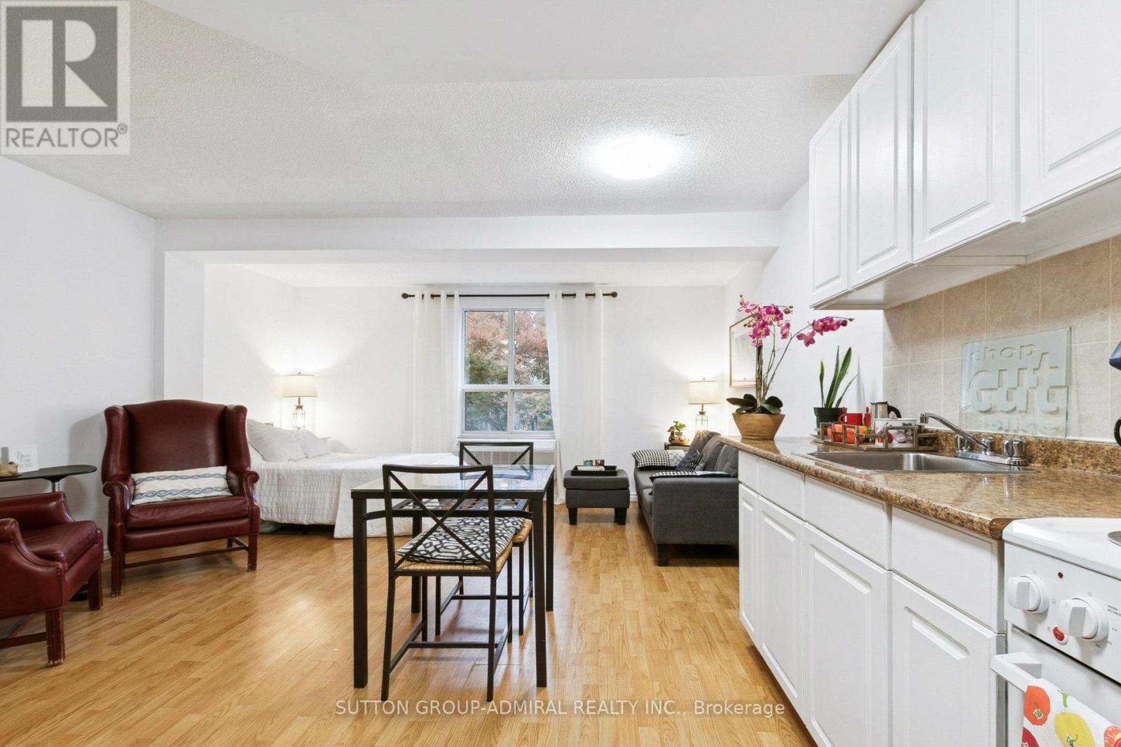 305 - 88 Charles Street, Toronto, Ontario  M4Y 2W7 - Photo 5 - C12475208