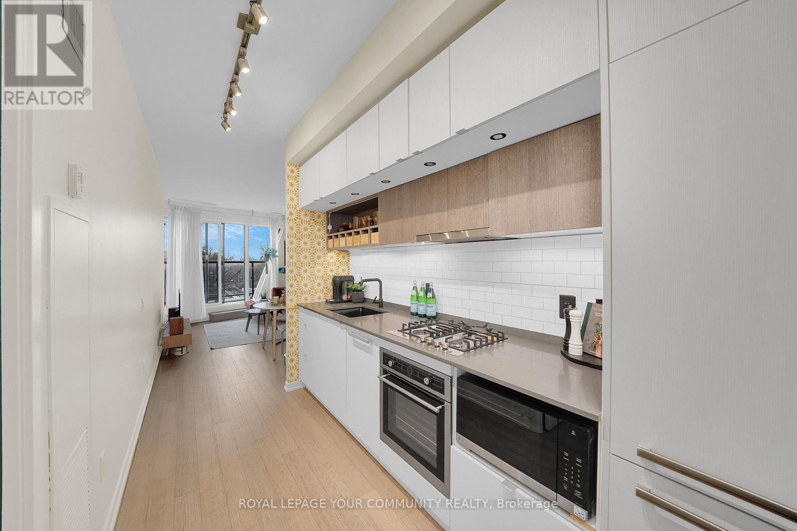 602 - 138 St. Helens Avenue, Toronto, Ontario  M6H 0B8 - Photo 8 - C12581876