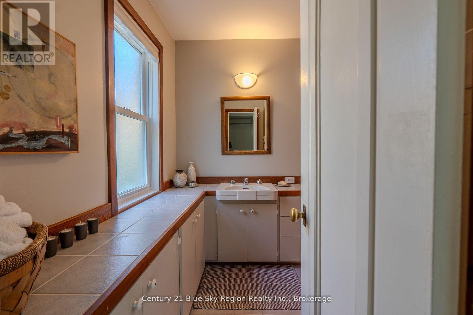 857 Bourke Street, North Bay (West End), Ontario  P1B 3K5 - Photo 20 - X12597114