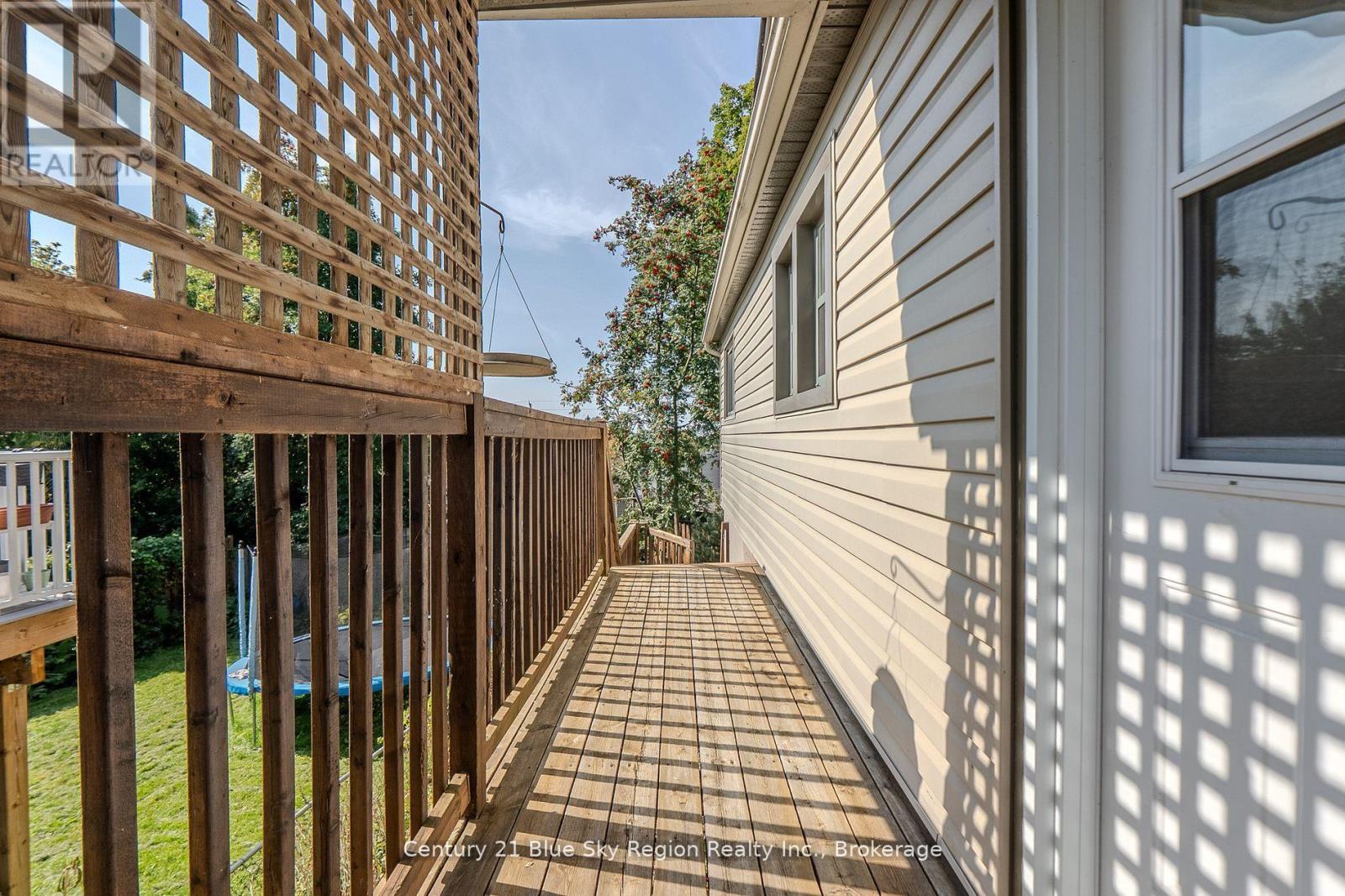 857 Bourke Street, North Bay (West End), Ontario  P1B 3K5 - Photo 29 - X12597114