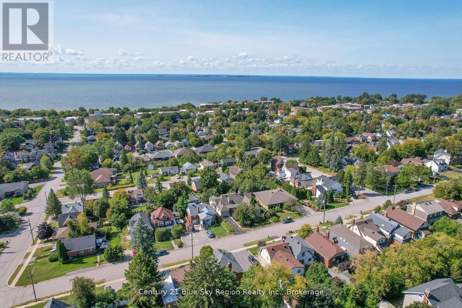 857 Bourke Street, North Bay (West End), Ontario  P1B 3K5 - Photo 3 - X12597114