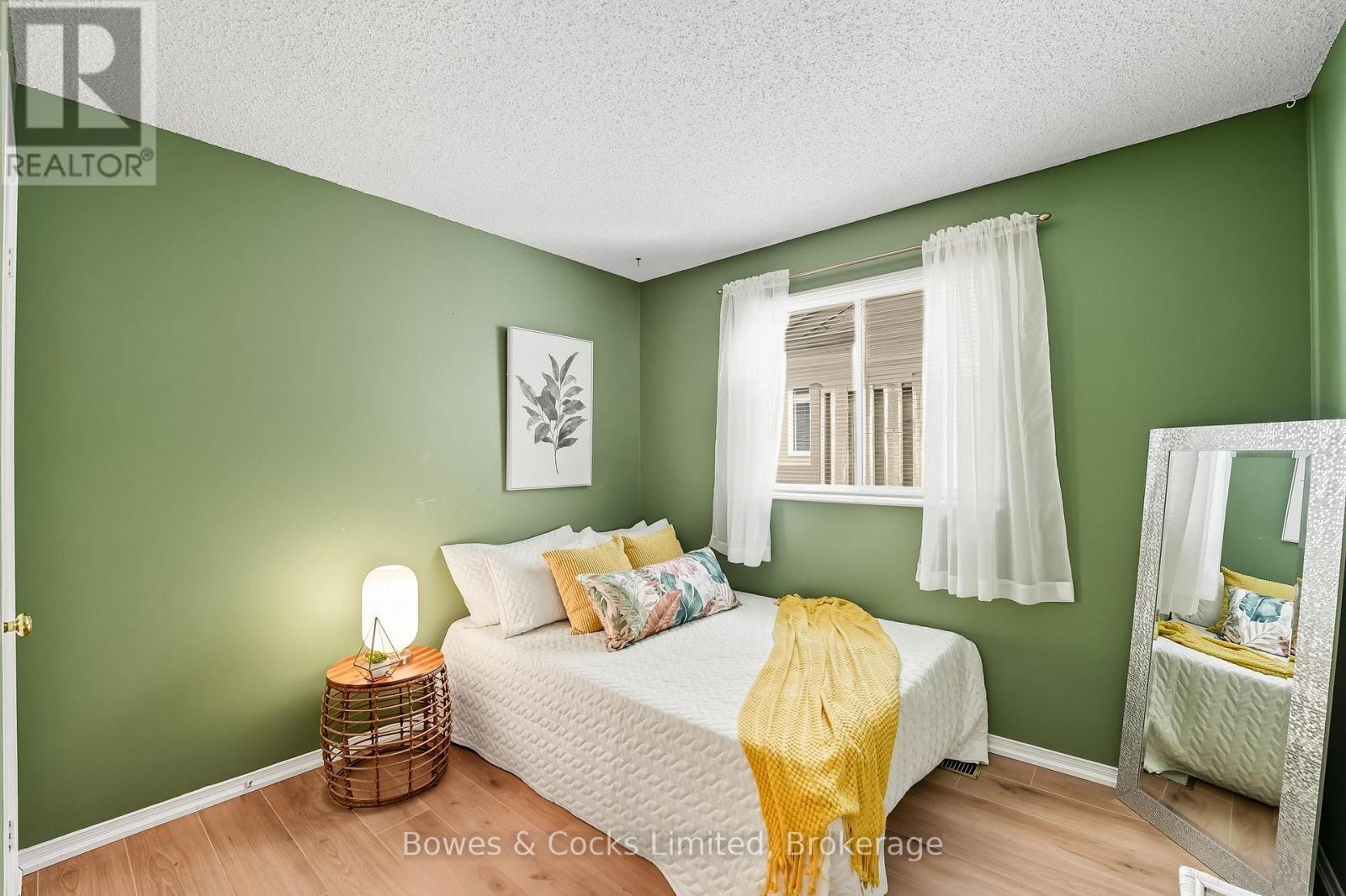 523 Laurie Avenue, Peterborough (Ashburnham Ward 4), Ontario  K9L 1X8 - Photo 24 - X12463003