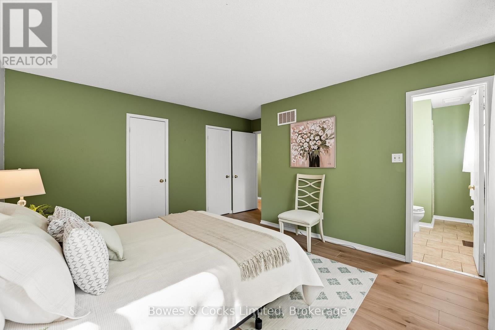 523 Laurie Avenue, Peterborough (Ashburnham Ward 4), Ontario  K9L 1X8 - Photo 21 - X12463003