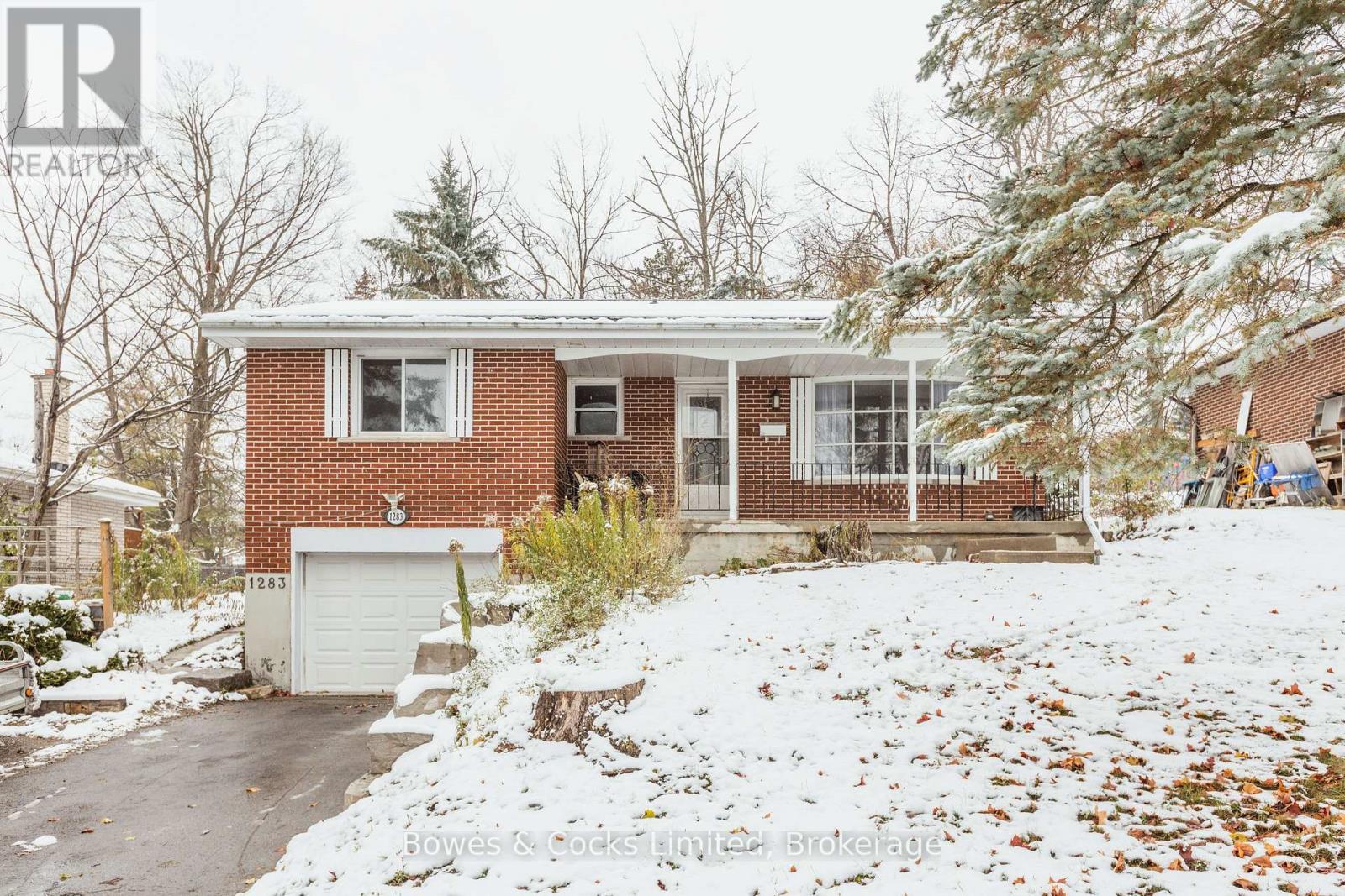 1283 Amundsen Avenue, Peterborough (Northcrest Ward 5), Ontario  K9H 6T5 - Photo 1 - X12591550