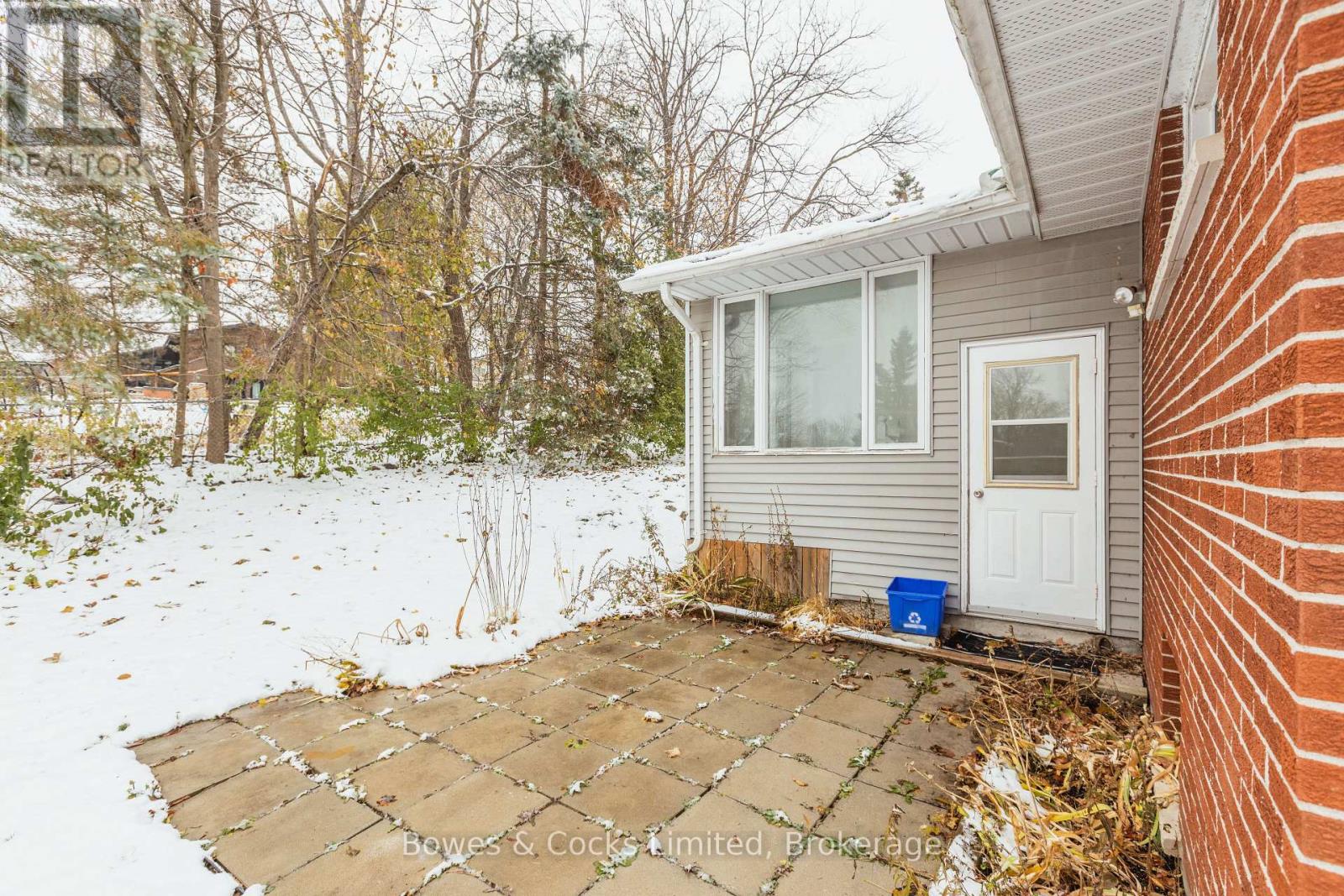 1283 Amundsen Avenue, Peterborough (Northcrest Ward 5), Ontario  K9H 6T5 - Photo 32 - X12591550